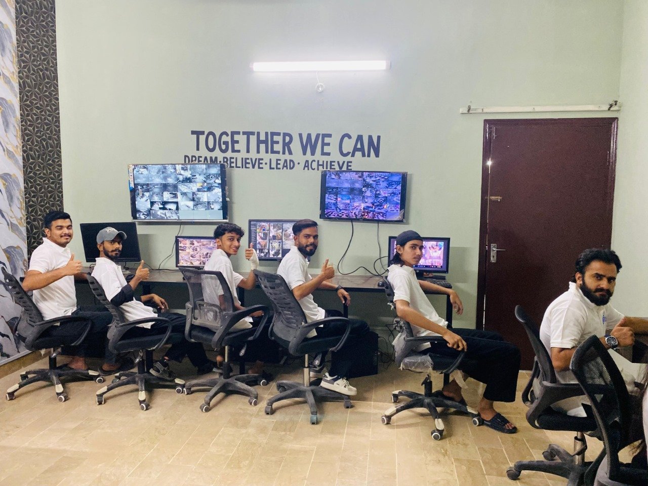 WhatsApp Image 2025-12-13 at 8.00.51 PM (2)